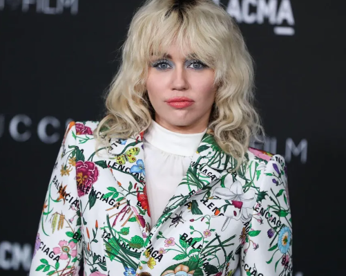 Он для вас не Вин Дизель: 10 всемирно популярных звездного неба, сменивших собственные настоящие имена