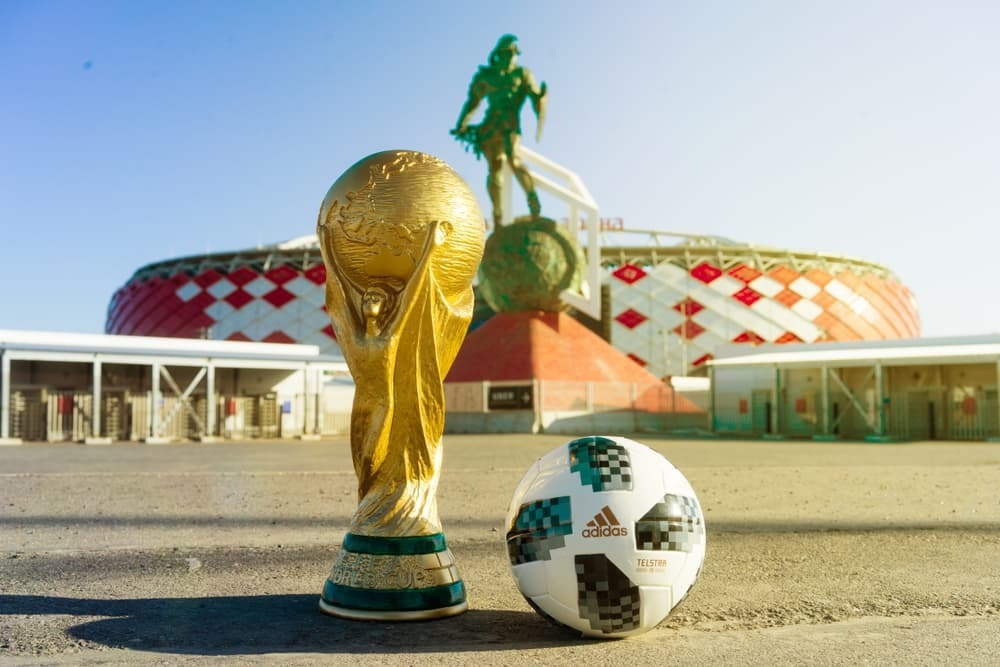 Наши Любимые Звезды Футбола: Где Они Сейчас?