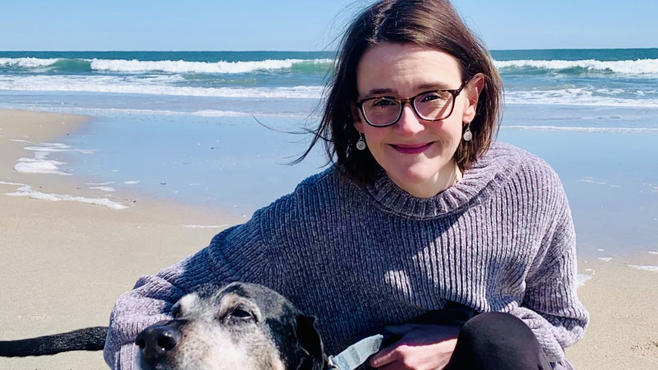 Мнение: Этот всемирно известный секс-символ заслуживает серьезного отношения