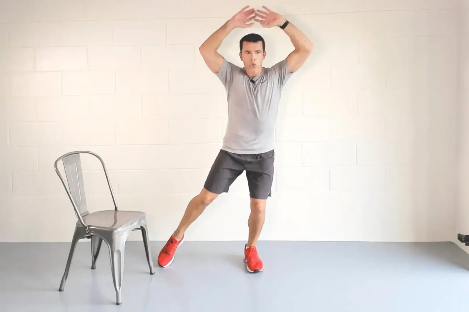 Стоячая 7-минутная тренировка