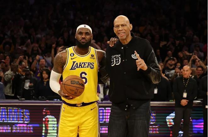 Леброн Джеймс побил рекорд НБА по результативности, обогнав Карима Абдул-Джаббара