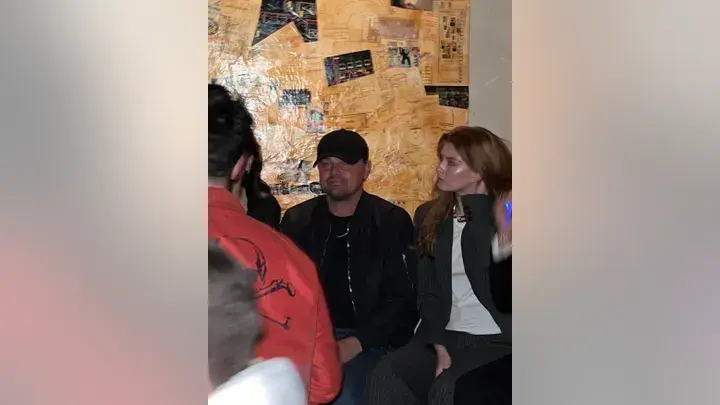 Леонардо ДиКаприо не встречается с 19-летней моделью, несмотря на то, что фото вызвало бешенство