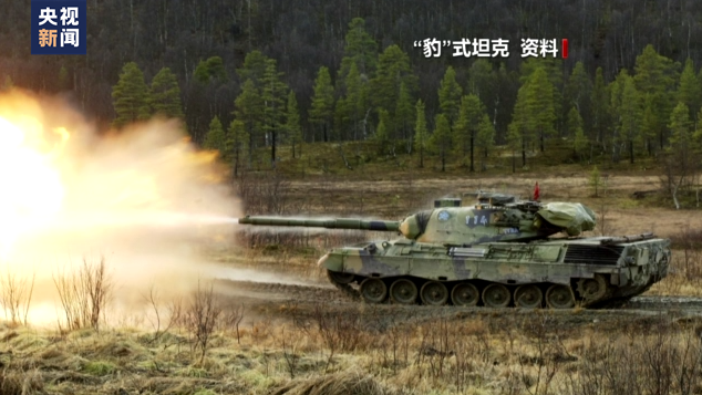 США планируют продать Польше оружия и техники на сумму около 10 миллиардов долларов! Зеленский встречается с министром обороны Германии.