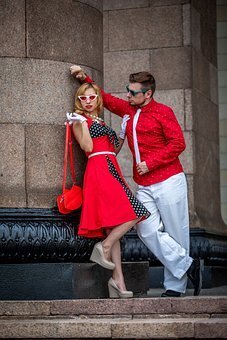 Как понять что мужчина тебя хочет?