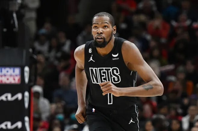 Суперзвезду Кевина Дюранта продают в "Финикс Санз" за огромный улов