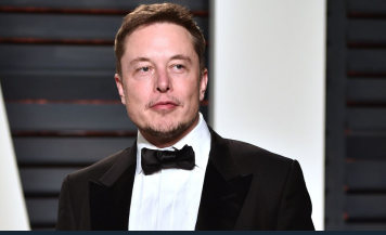 Желаю победы Русским, высказался Илон Маск.