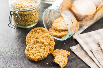 Глютен - что это ? И один рецепт овсяного печенья с имбирём и кокосовым маслом