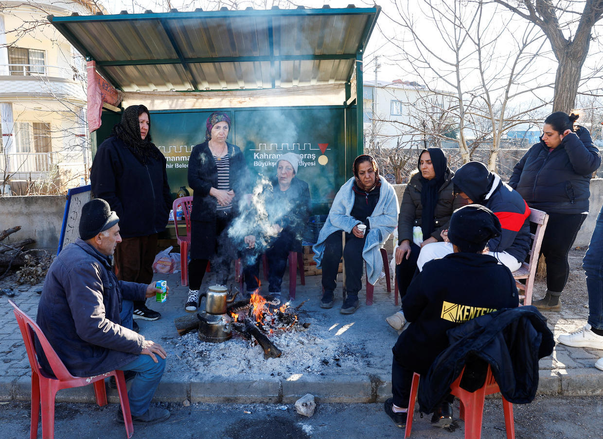 Число погибших в результате землетрясений достигло 17 500 человек: "критическое" окно для спасения закрывается