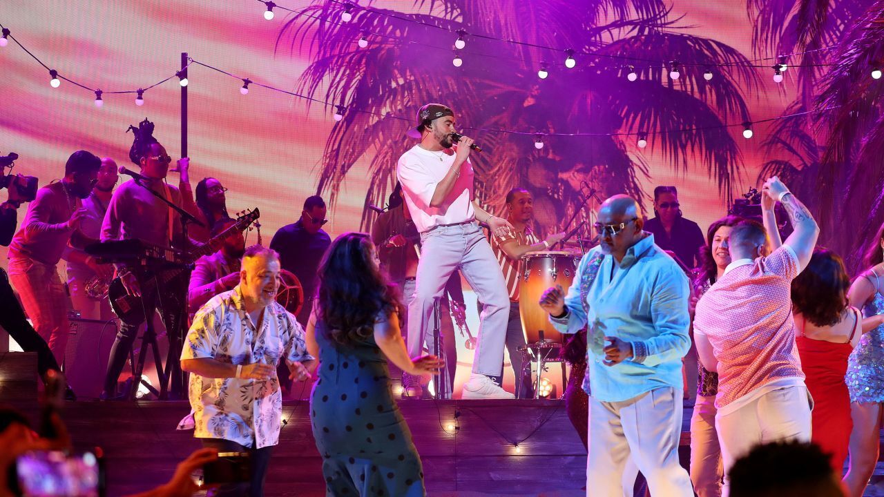 Восстановление рейтингов премии "Грэмми" в 2023 году Алли Розенблум, CNN