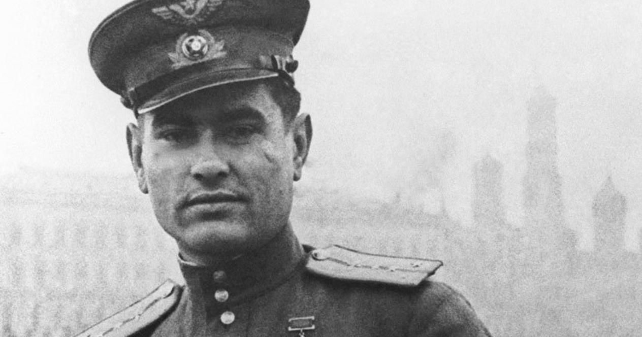 Советские летчики, воевавшие во Второй мировой войне, несмотря на то, что потеряли ноги.