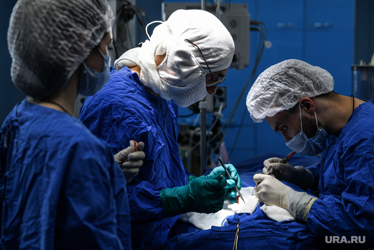 Какие пластические операции чаще всего делают российские мужчины