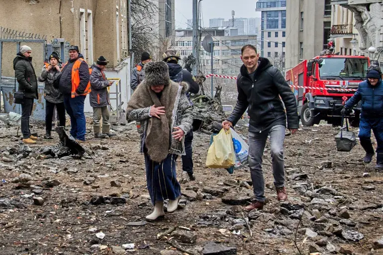 Запорожская область сообщила о многочисленных ракетных обстрелах со стороны России.