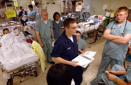 Возможна ли волна заражений COVID-19 в осенний период США?