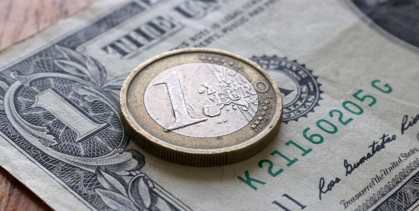 Что стоит за восстановлением позиций евро по отношению к доллару США и что ждет единую европейскую валюту в ближайшем будущем