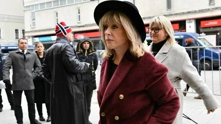 Скандал с Пугачевой в Израиле: бывший лидер партии объясняет, почему певица нервничает.