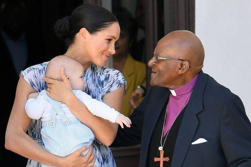 Кейт Миддлтон И Меган Маркл По-Разному Заботятся О Своих Детях