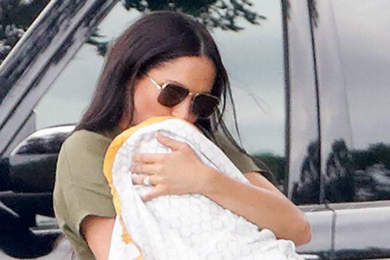 Кейт Миддлтон И Меган Маркл По-Разному Заботятся О Своих Детях