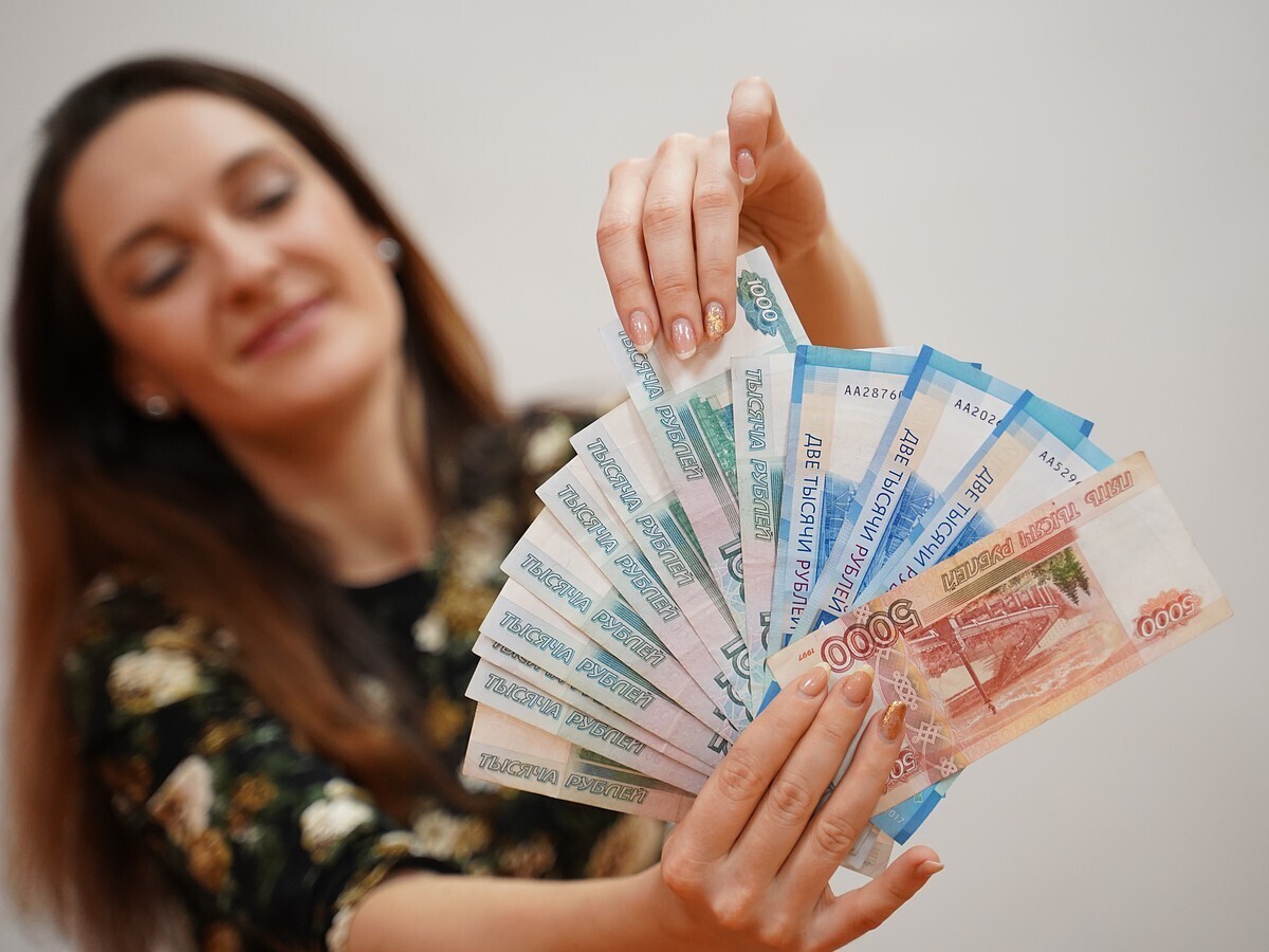 Можно ли устроиться в Яндекс удаленно? И сколько приносит такой заработок.