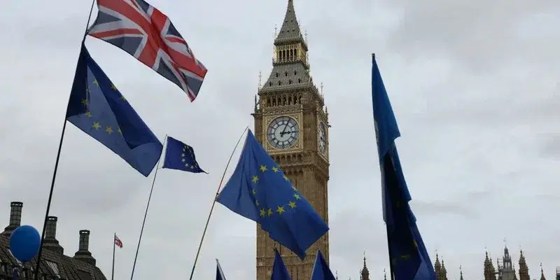 Guardian: British authorities discussed with the opposition, business and NATO rapprochement with the European Union