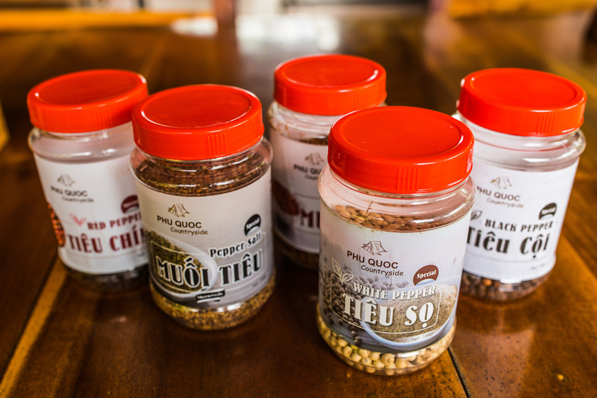 12 традиционных вьетнамских сувениров.