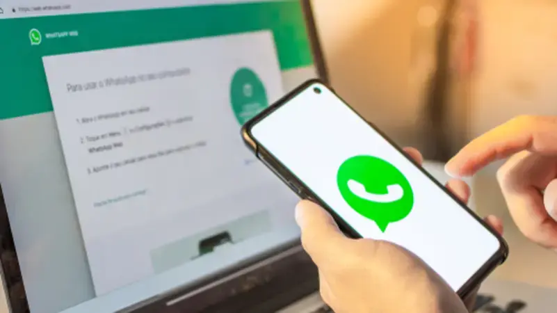 Для тех, кто ненавидит голосовые сообщения. Whatsapp нашел решение!
