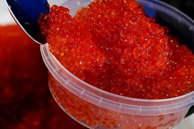 Как изменились цены на икру перед Масленицей ??