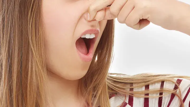 Самые странные законы Америки включают правила, запрещающие одеваться монахинями, есть лягушек и многое другое.