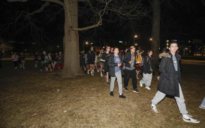 Стрельба в Университете штата Мичиган: три человека погибли и пять получили ранения в результате беспорядков в кампусе.