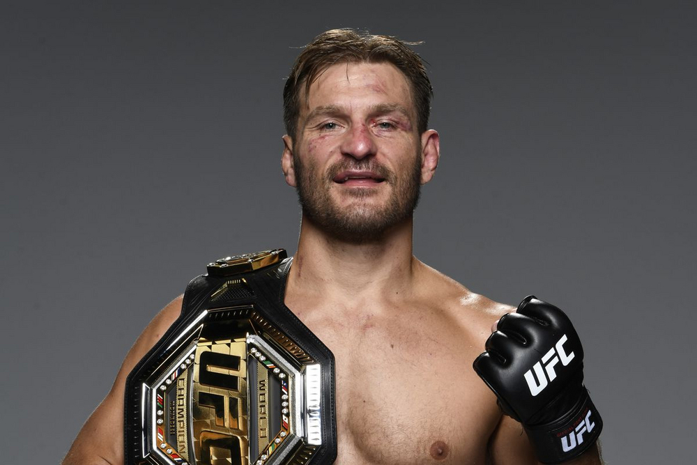 Великие чемпионы смешанных единоборств.