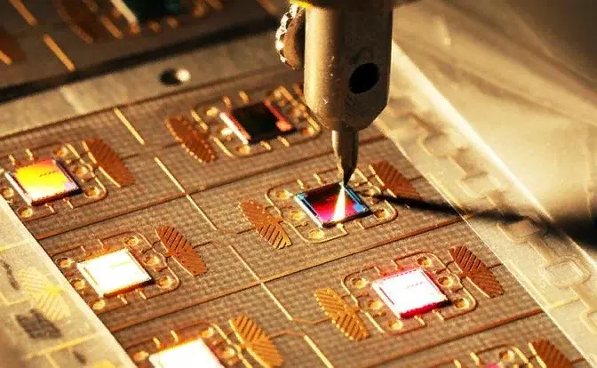 "Может ли Россия возродить свою электронную промышленность с перепроизводством микросхем?"