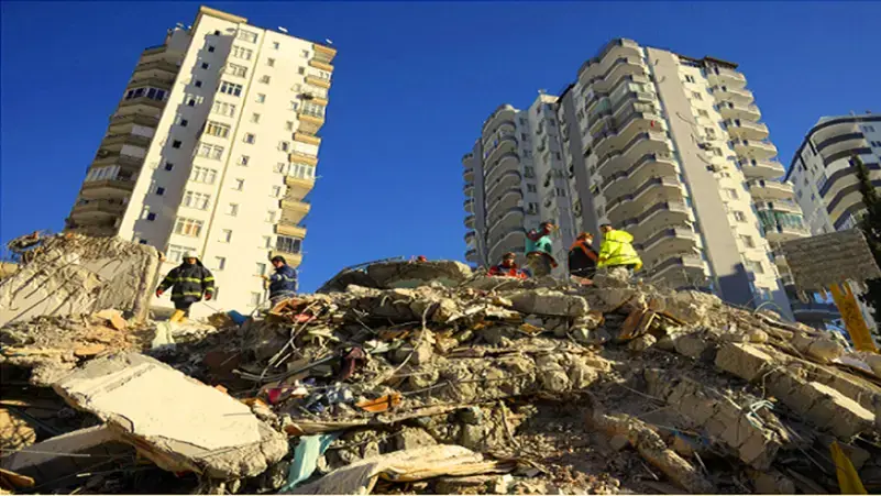 Турция планирует снести 5000 зданий, поврежденных двумя землетрясениями и больше не приспособленных для жизни.