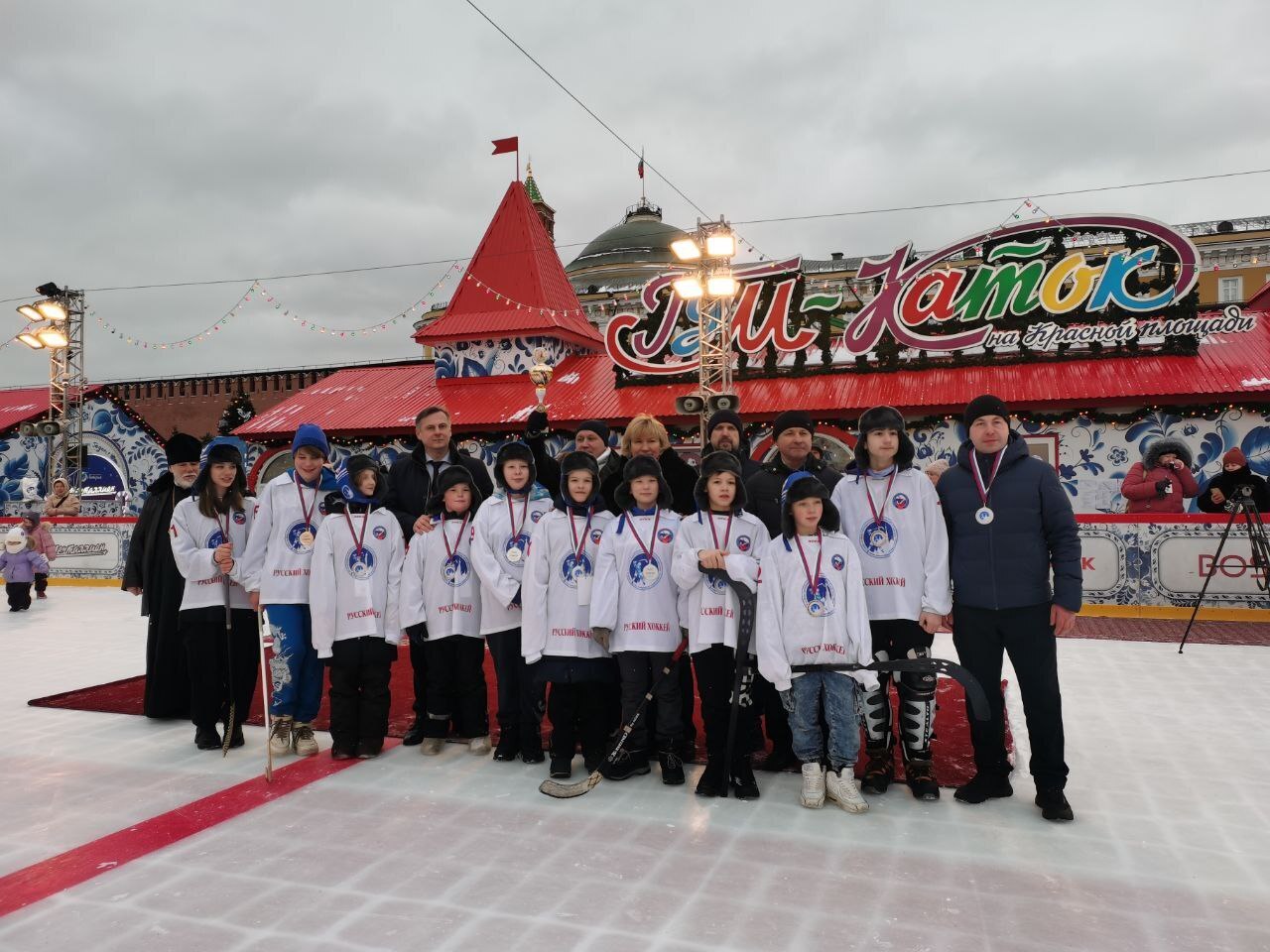 кубок патриарха на красной площади. турнир патриарха. турнир патриарха. турнир патриарха. кубок патриарха гум каток.