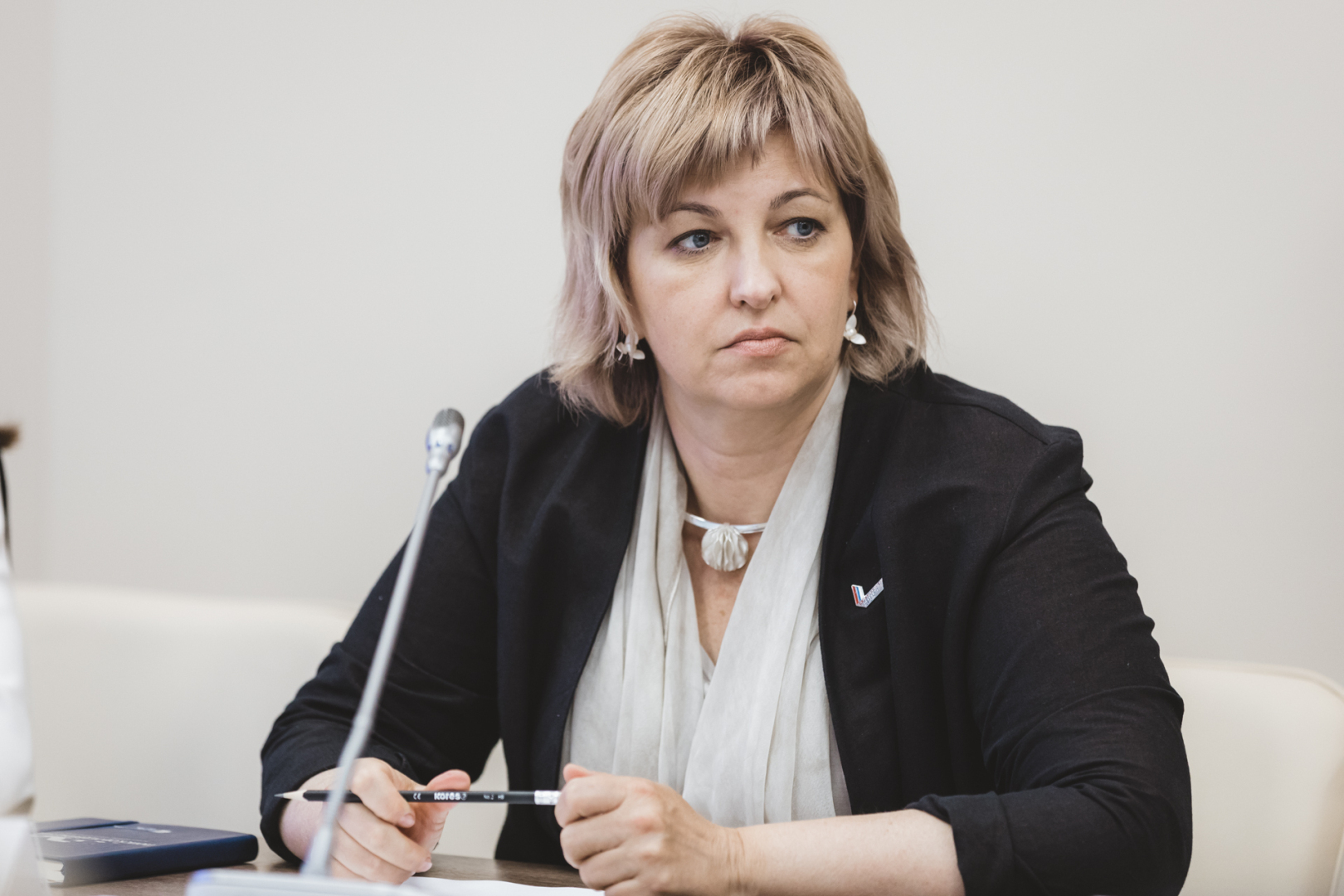 Как вам "не простая арифметика" госпожи Цунаевой? Так бывает, что Социальный Фонд России "убирает" человека из под своей защиты. Не беги за ним!