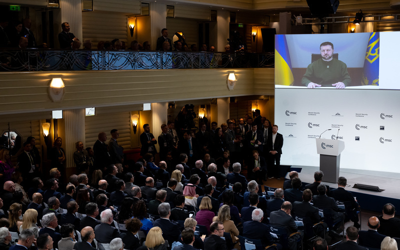 В Мюнхене Зеленского поблагодарили за помощь и призвали к более быстрым поставкам