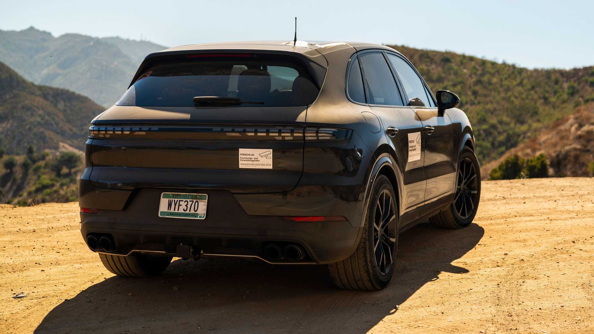 Porsche Cayenne (2024) на испытаниях прототипа: апелляция сразу. S Получает V8, гибриды имеют большую батарею, а также новое шасси