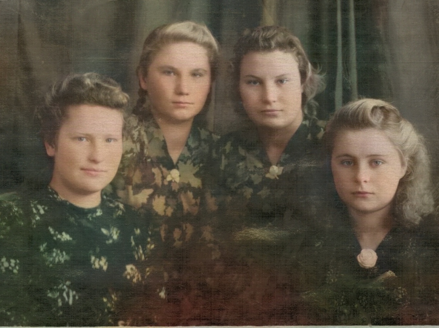 Старинное фото. Осколки истории