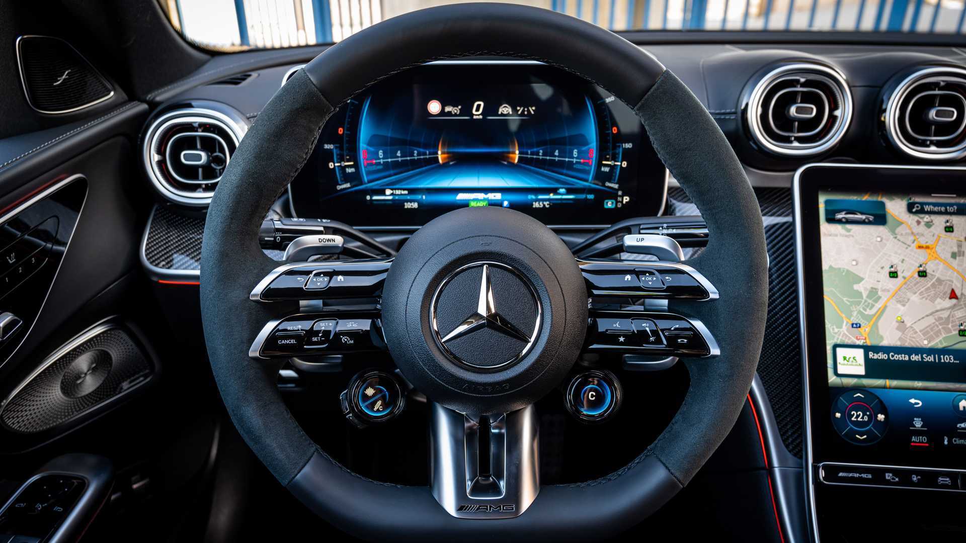 Mercedes-AMG C 63 S E-Performance (2023) на первом тесте