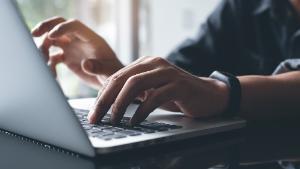 Microsoft ищет способы обуздать чат-бот Bing AI после тревожных ответов