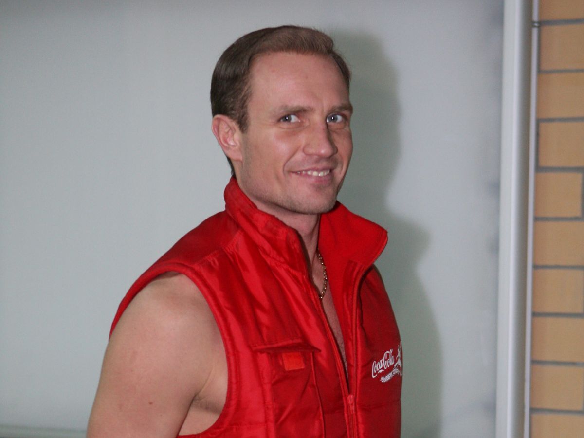 Что происходит со знаменитым Российским Фигуристом, Романом Костомаровым?