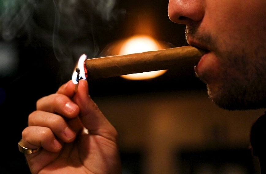 Каждый курильщик тратит в среднем 100000 рублей в год,покупая сигареты,есть альтернатива для дачников...