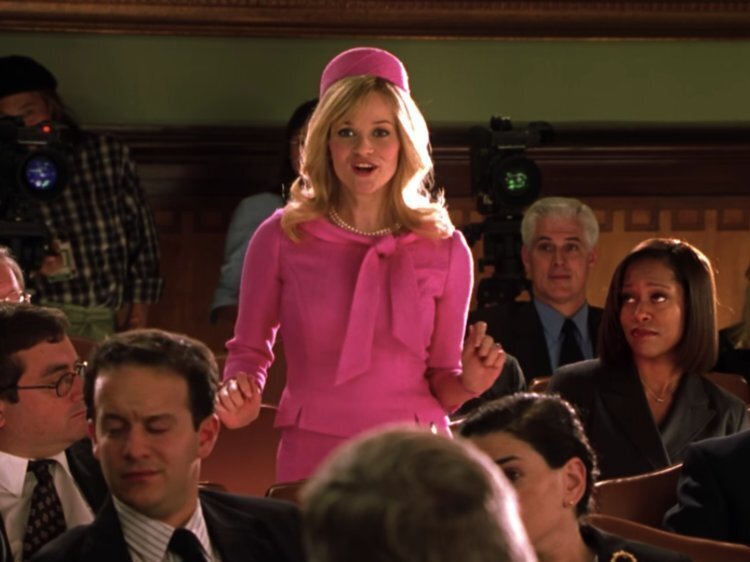 Женственность и юриспруденция. Сочетаются ли они?