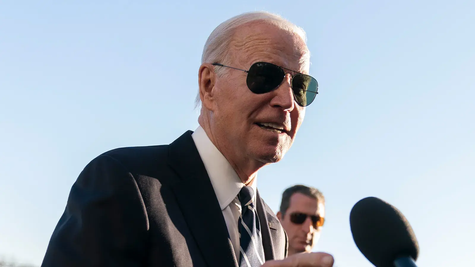 Интрига дня продолжается - скоро выступление Байдена