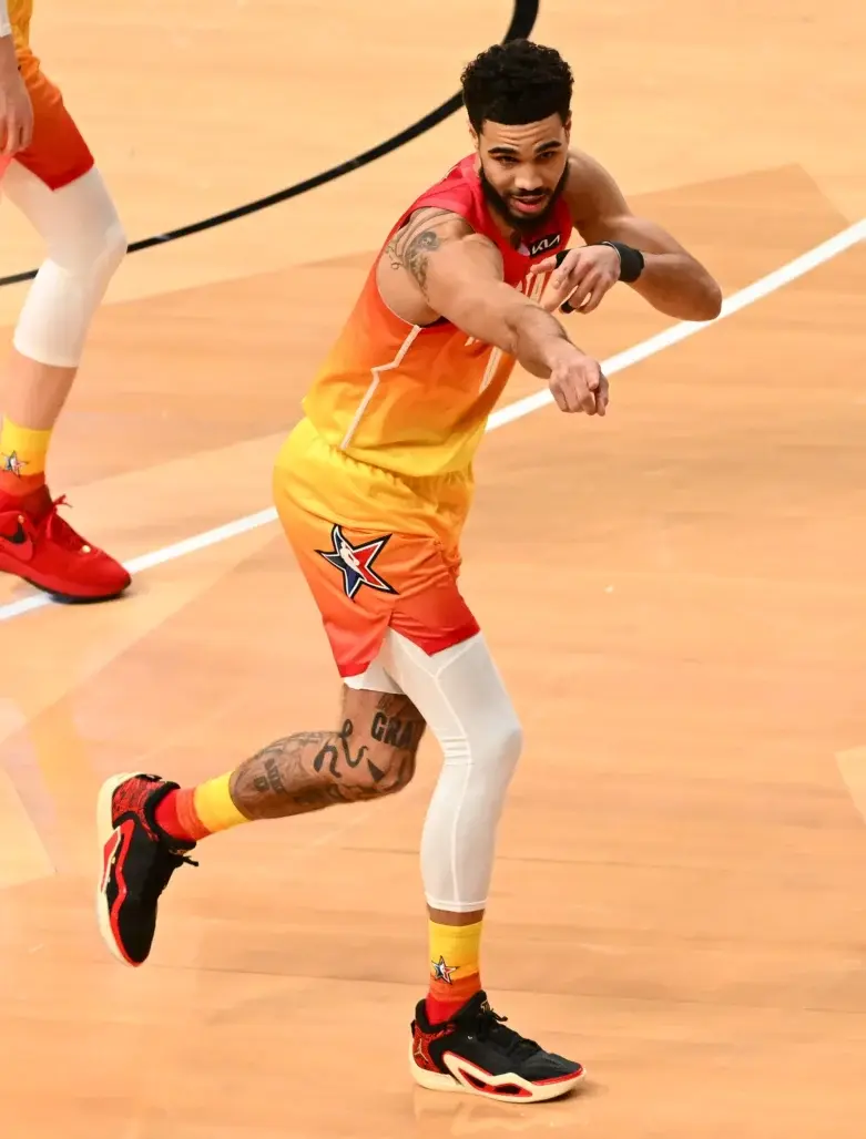 Все кроссовки игроков с конкурсов и матча всех звезд NBA 2023