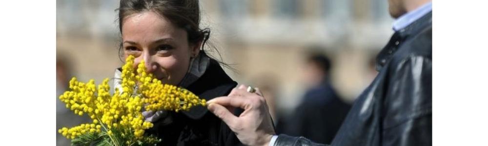 Как люди празднуют Международный женский день?