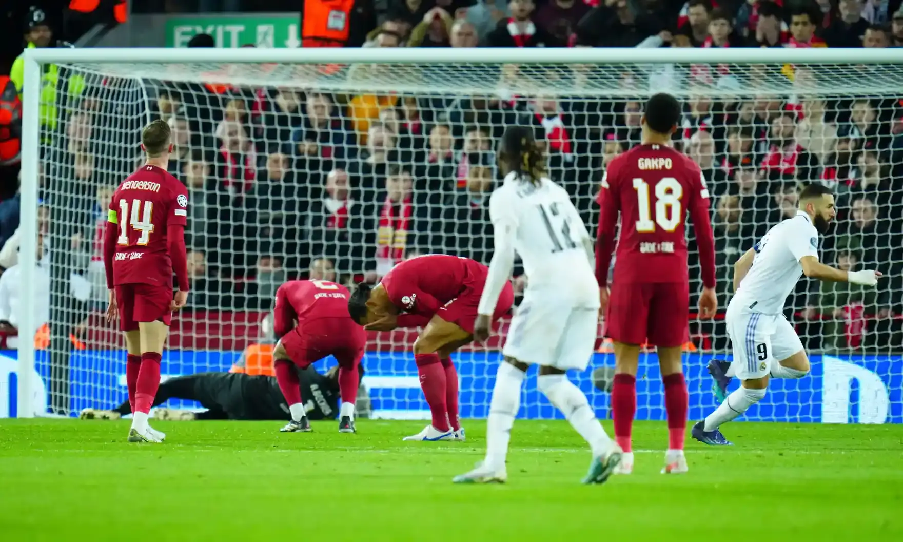 Имперский десант "Реала" скользит по "Ливерпулю" вне времени