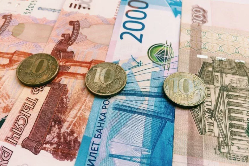 Прожиточный минимум, а с ним и все пособия повысят вслед за МРОТ