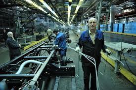 Опрос показывает, что большинство работников ожидают, что их «выход на пенсию» будет включать в себя работу.