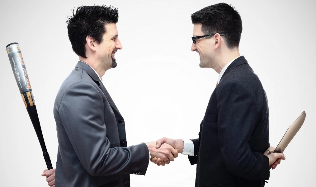 Знай своих конкурентов