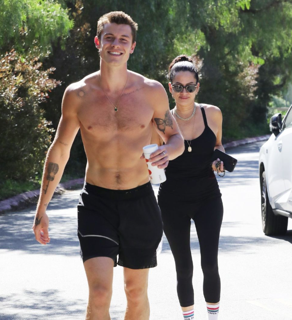 Все о докторе Джослин Миранда, предполагаемой девушке Шона Мендеса и давнем мануальном терапевте