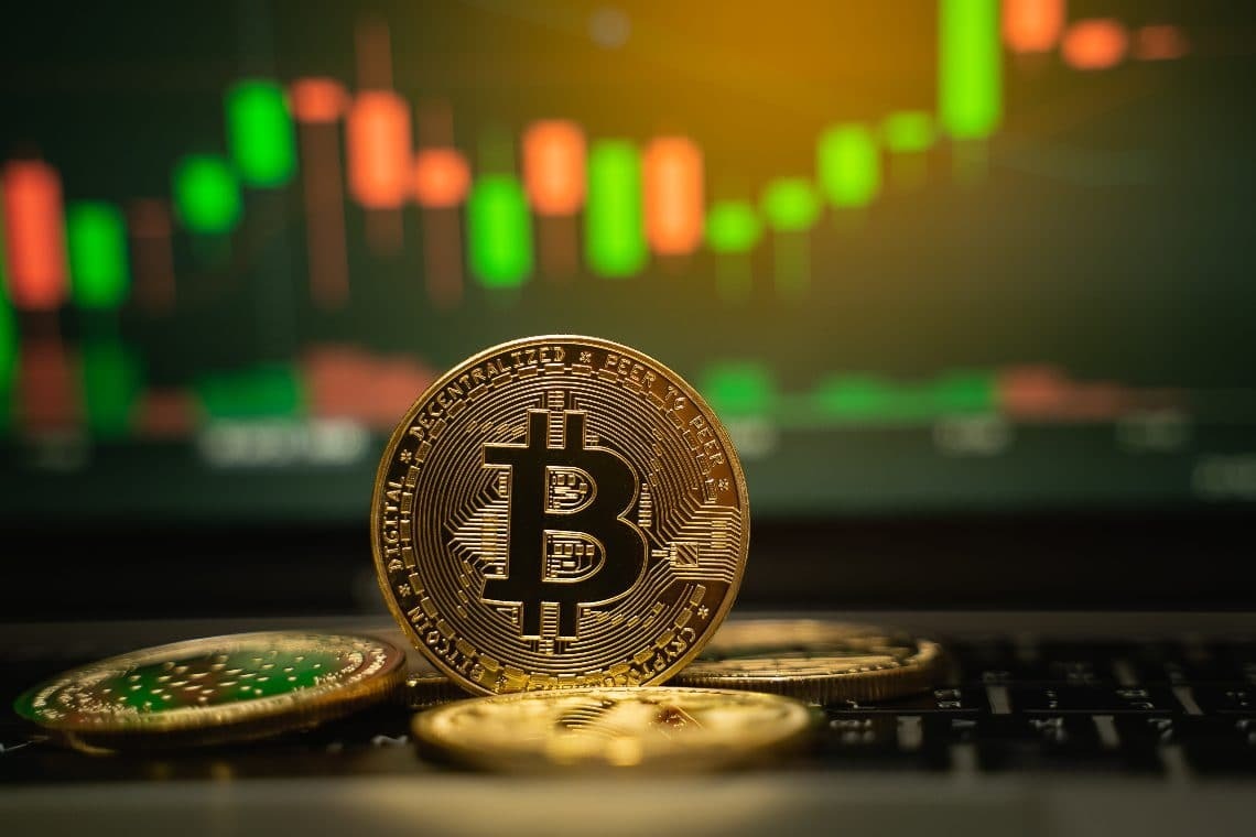 Появилось много прогнозов! Биткойн находится на этом дне до июня!